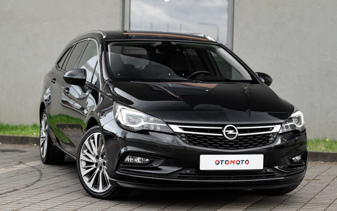 Opel Astra cena 44900 przebieg: 173000, rok produkcji 2016 z Radom małe 781